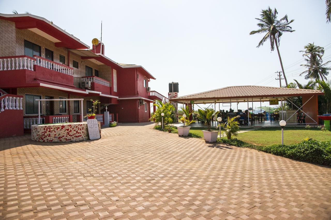 Oceans 7 Inn Calangute Exterior photo